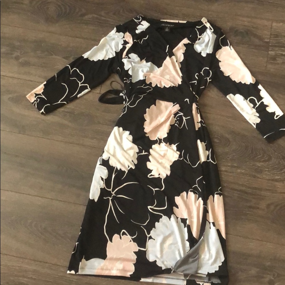 faix wrap maternity dress